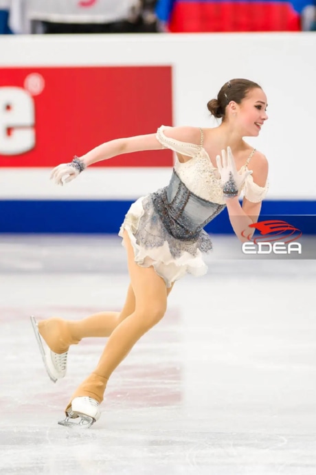 Ice Gallery Skates U.S.